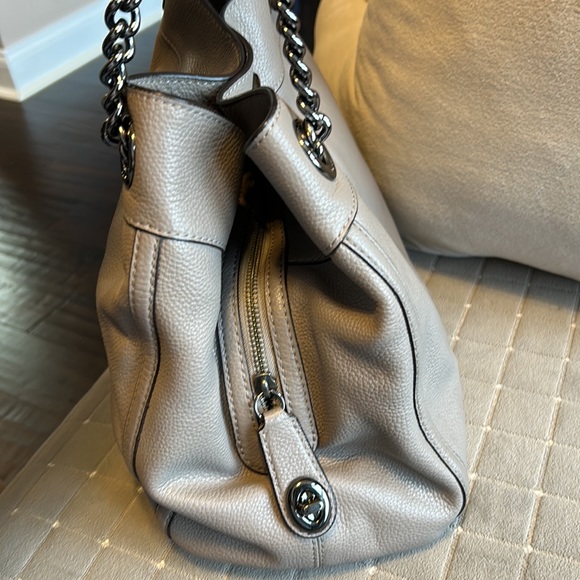 Coach Pebble Leather Shoulder Bag - Picture 2 of 4